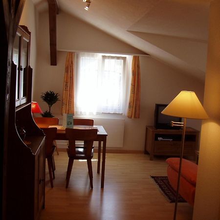 Hotel Sternen Sisikon ภายนอก รูปภาพ